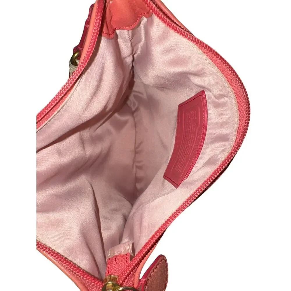 Coach‎ Legacy White Leather Crossbody Turnlock Pink Trim Adjustable Strap